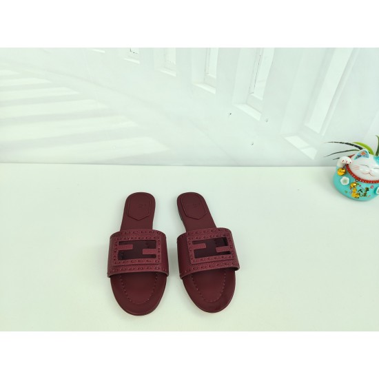 Fendi Slippers Shoes Best Quality
Women 35-41