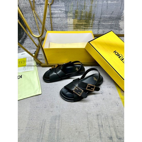 Fendi Slippers Shoes Best Quality
Women 35-41