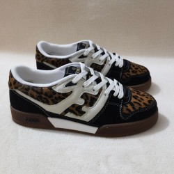 Fendi Sneakers Shoes Best Quality
Women 35-41
men 39-45