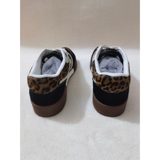 Fendi Sneakers Shoes Best Quality
Women 35-41
men 39-45