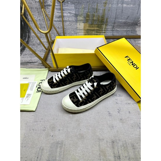 Fendi Sneakers Shoes Best Quality
Women 35-41
men 39-45