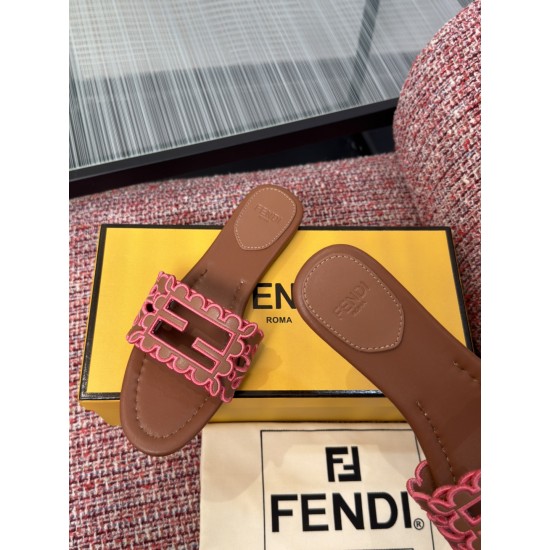Fendi slippers