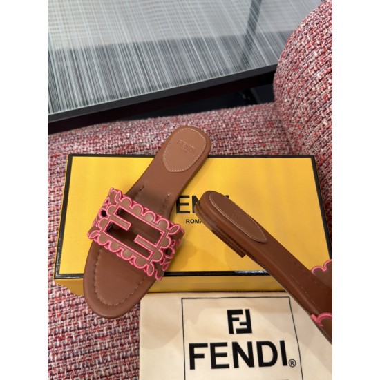 Fendi slippers