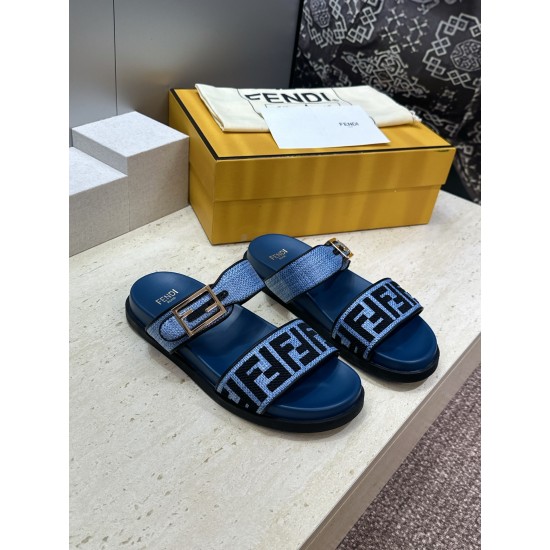Fendi slippers