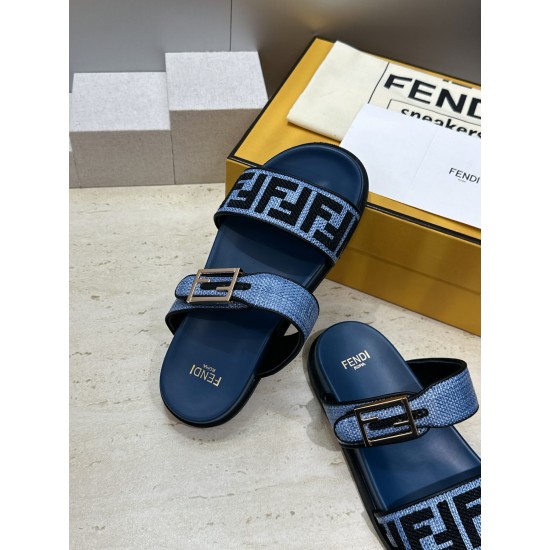 Fendi slippers
