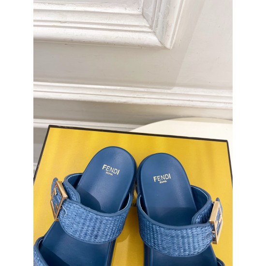 Fendi slippers