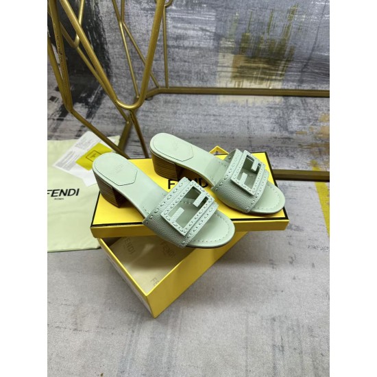 Fendi slippers
