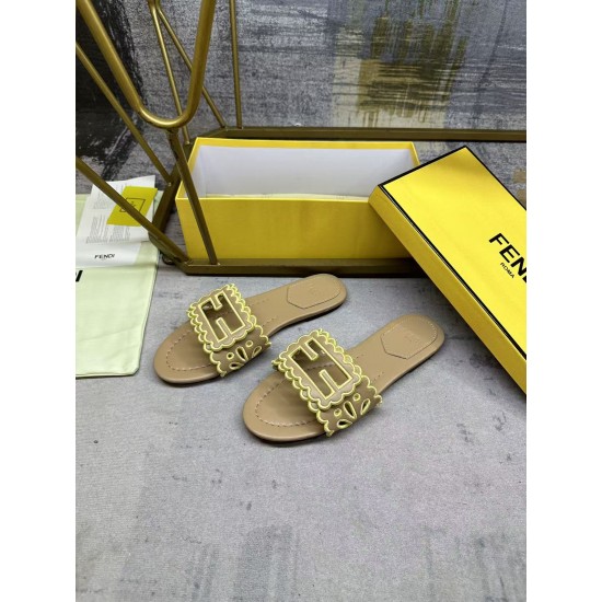 Fendi slippers