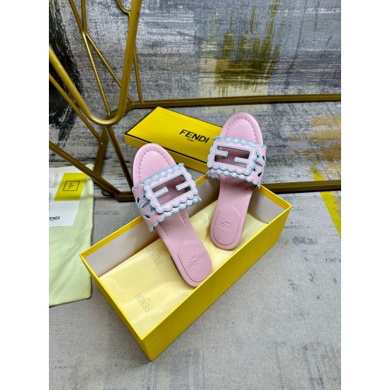 Fendi slippers