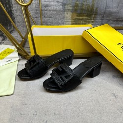 Fendi slippers