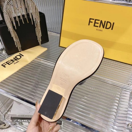 Fendi slippers