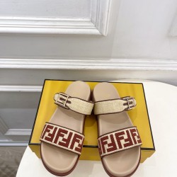 Fendi slippers