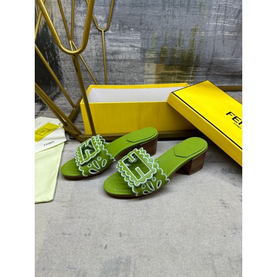 Fendi slippers