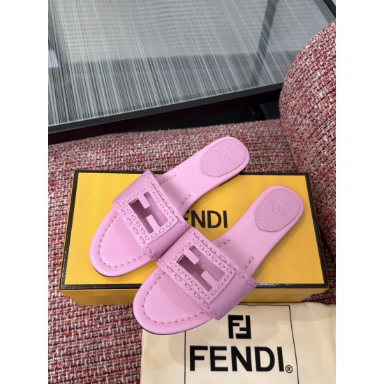Fendi slippers
