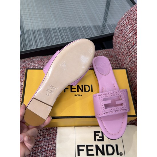 Fendi slippers
