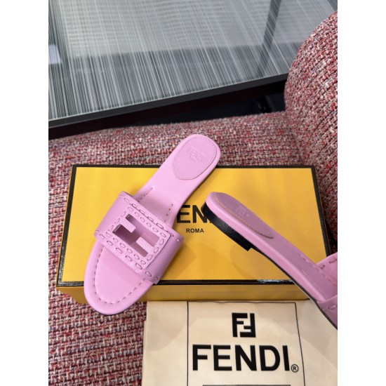 Fendi slippers