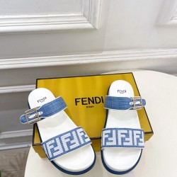 Fendi slippers