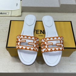 Fendi slippers
