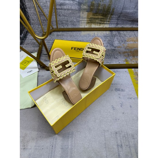 Fendi slippers