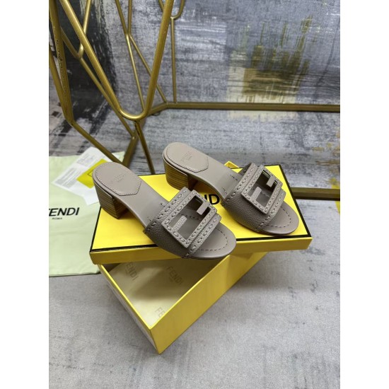 Fendi slippers