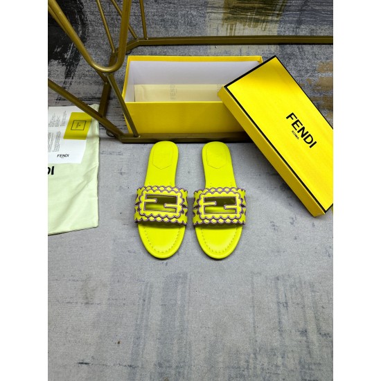 Fendi slippers