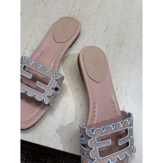 Fendi slippers