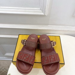 Fendi slippers