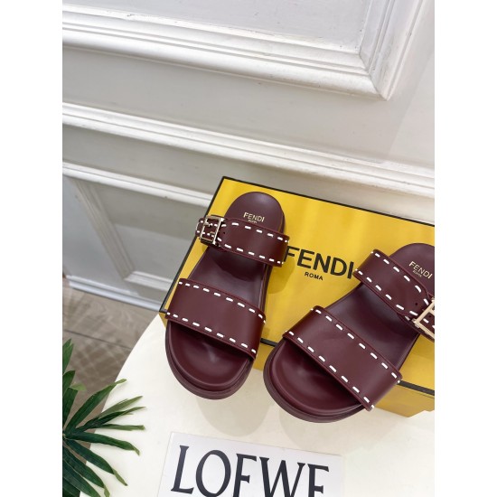 Fendi slippers