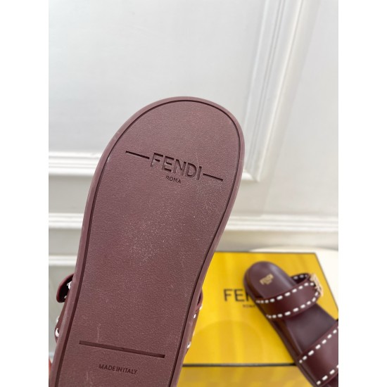 Fendi slippers