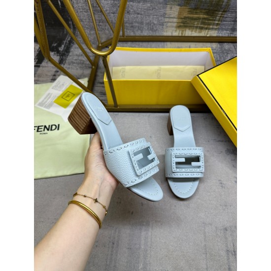 Fendi slippers