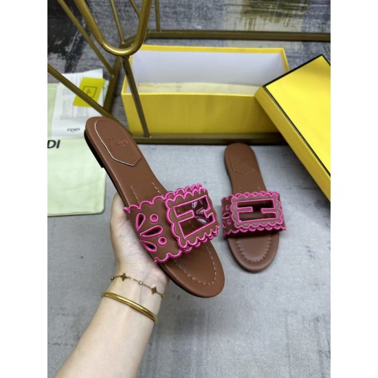 Fendi slippers
