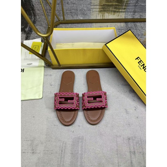 Fendi slippers