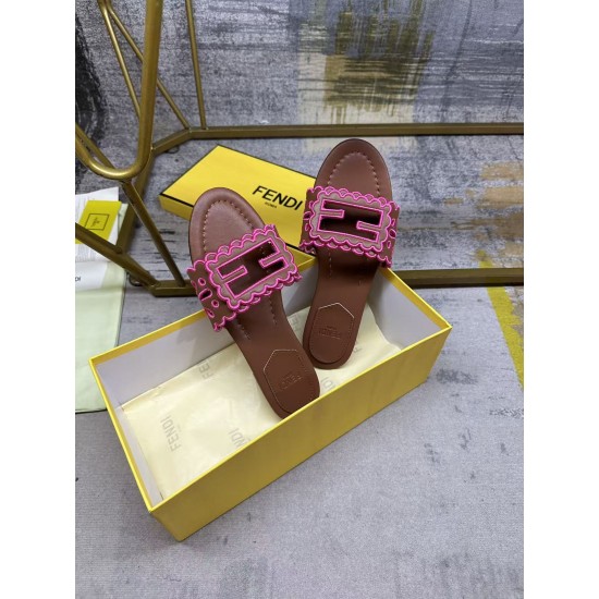Fendi slippers