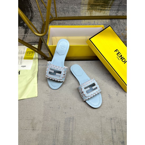Fendi slippers