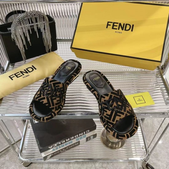 Fendi slippers