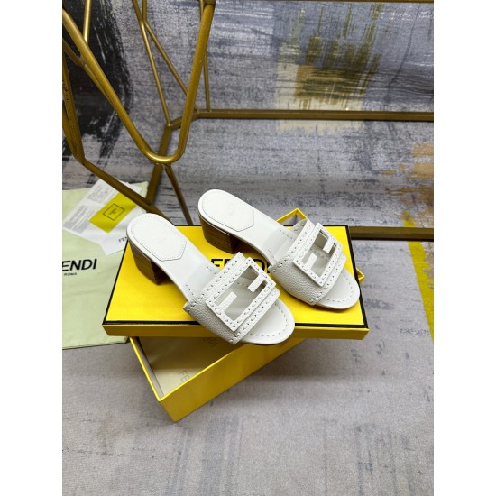 Fendi slippers