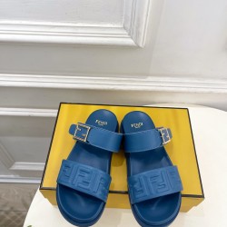 Fendi slippers