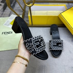 Fendi slippers