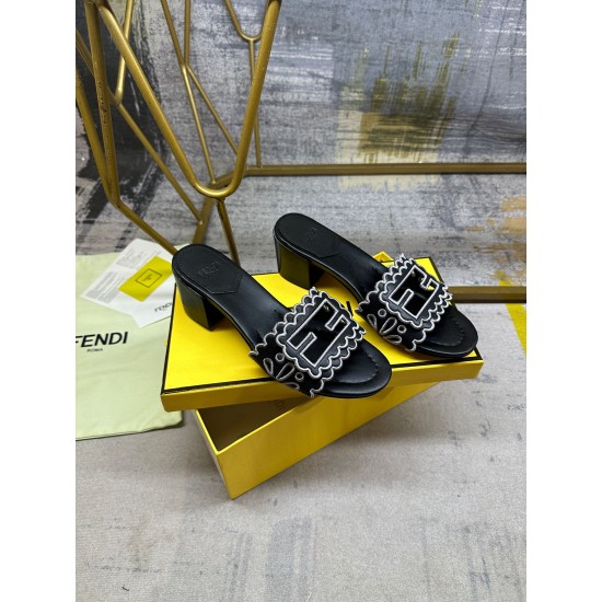 Fendi slippers