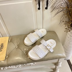 Fendi slippers