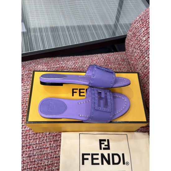 Fendi slippers