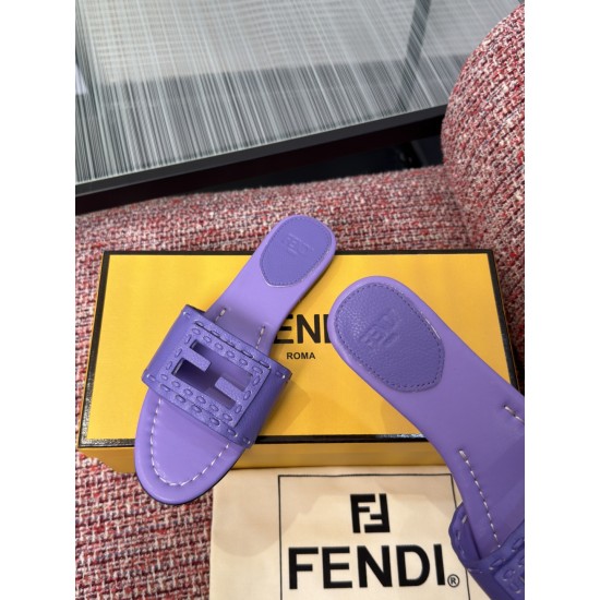 Fendi slippers