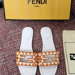 Fendi slippers