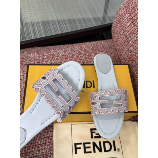 Fendi slippers