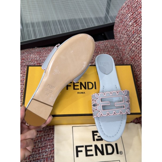 Fendi slippers