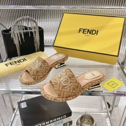 Fendi slippers