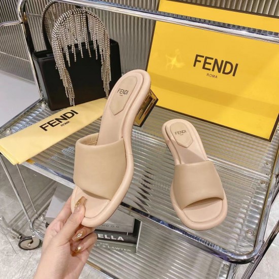 Fendi slippers