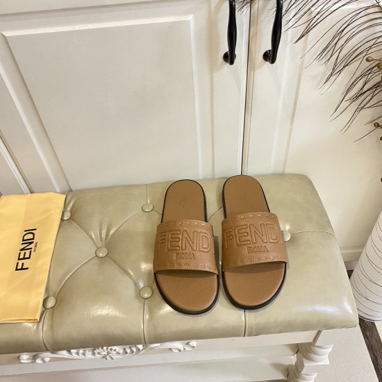 Fendi slippers