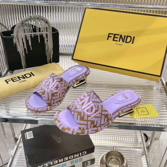 Fendi slippers