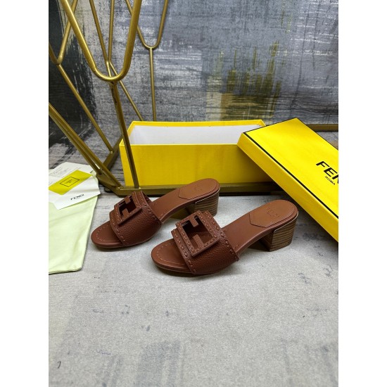 Fendi slippers